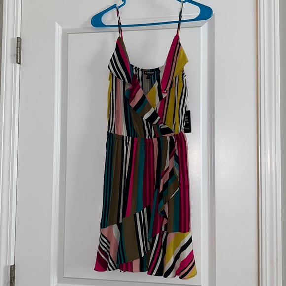 Express Dress - Picture 1 of 3
